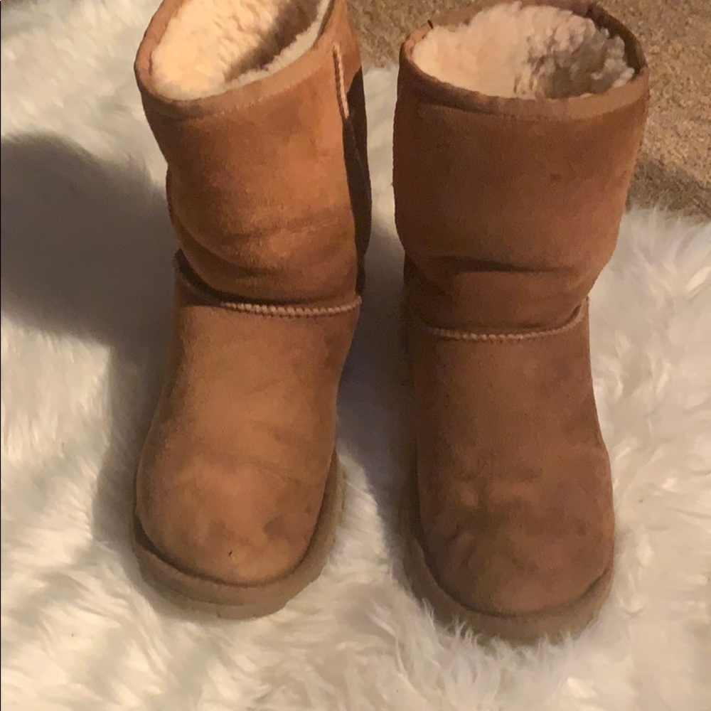 Uggs sz 7